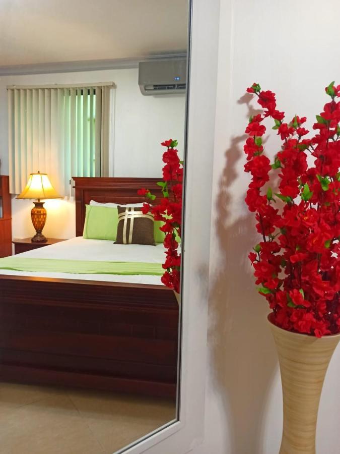 Home Suite Garden Guayaquil Eksteriør bilde